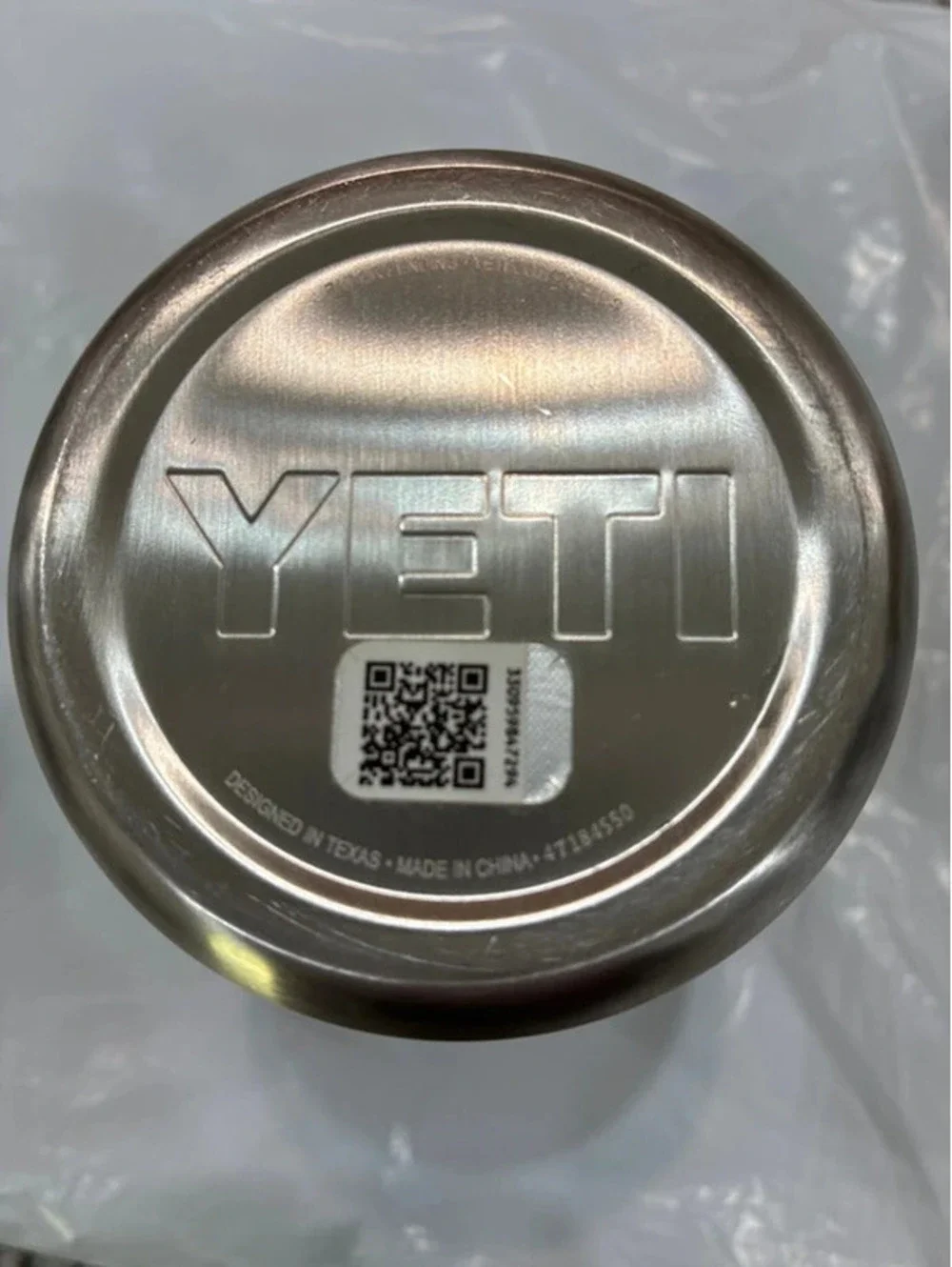 Yeti 12oz can holder